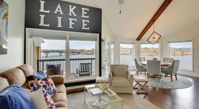 Апартаменты Million-dollar Views: Condo on Lake Hamilton!