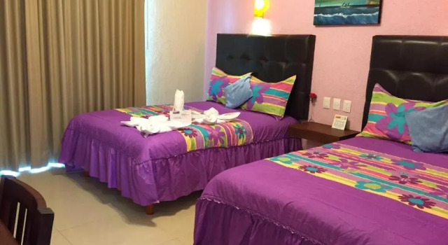 Двухместный номер Standard с балконом Hotel Isleño