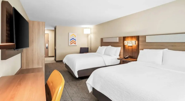 Четырёхместный люкс Holiday Inn Express & Suites Tumwater – Olympia by IHG