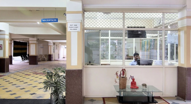 SilverKey 20008 Executive Stays Madhapur, Rezerwuj Hotel Hyderabad 