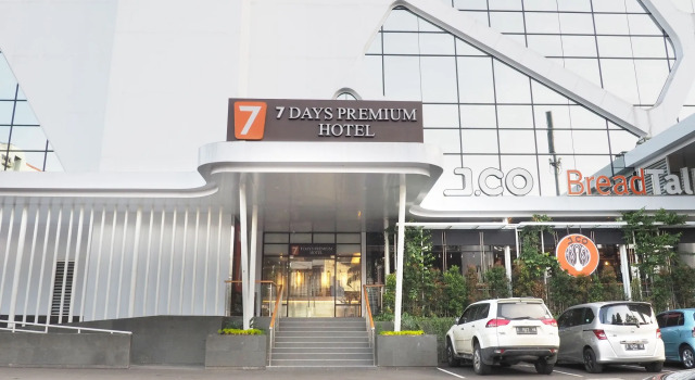 Juno Jatinegara Jakarta, Book Hotel Hotels in Jakarta with Parking, Parking