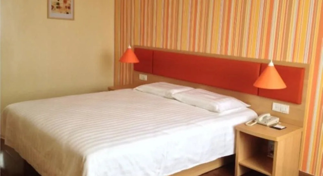 Home Inn, Buchen Sie Hotel Jixian Tianjin Area