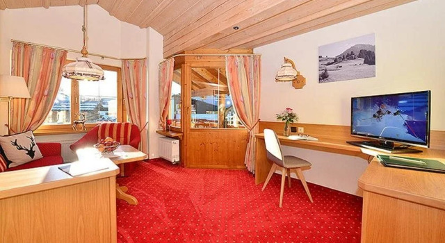 Hotel Jagdhof, Book Hotel Mittelberg Kleinwalsertal