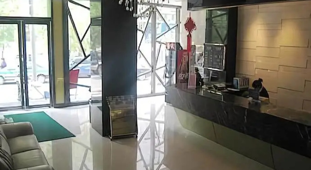 Xining Communications Business Hotel, Book Hotel Chengxi District Xining, nær Qinghai Museum