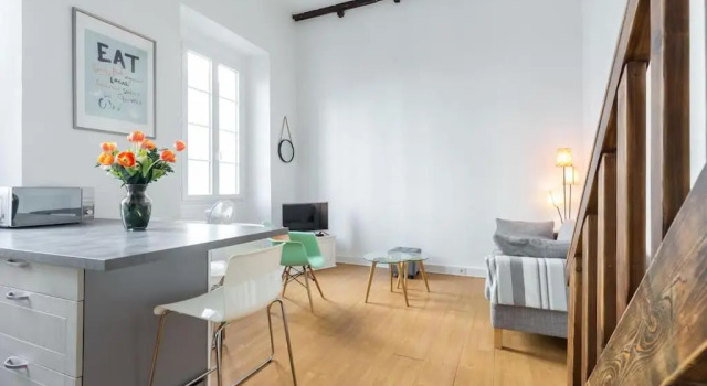 Nicelidays - Le Suede - Carré d'or - 2min from beaches, Забронировать Отель Ницца Приморские Альпы, рядом с Набережная Соединенных Штатов