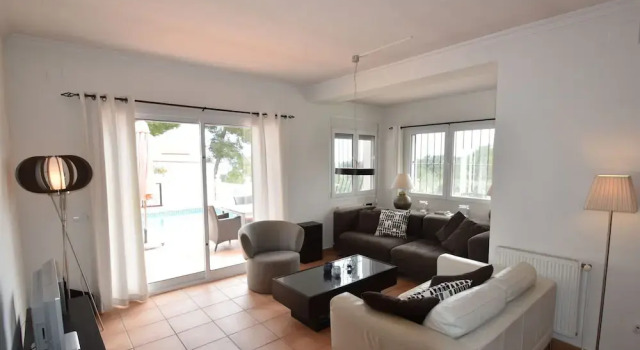 Sea Breeze Villa Escape, Забронировать Вилла Отели Бениса 3 звезды, 3*