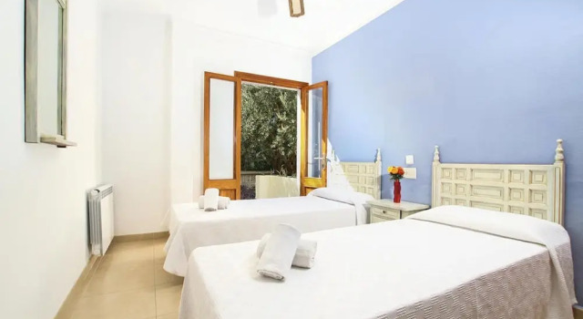 Apartment - 3 Bedrooms with WiFi and Sea views - 108768