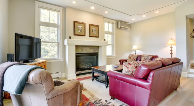 Апартаменты Castle Hill Resort Condo: 5 Mi to Slopes at Okemo!