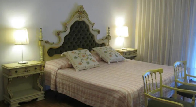 Номер Standard International Hotel