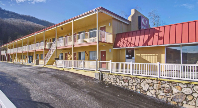 Econo Lodge Near Bluefield College, Boek Hotel Bluefield 