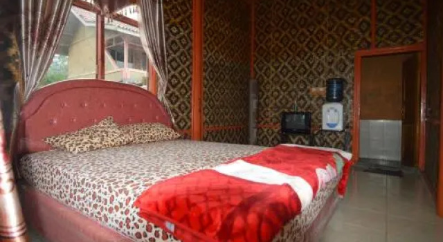 Puncak Jaya Guntur 3, Book Hotel Pasirwangi West Java