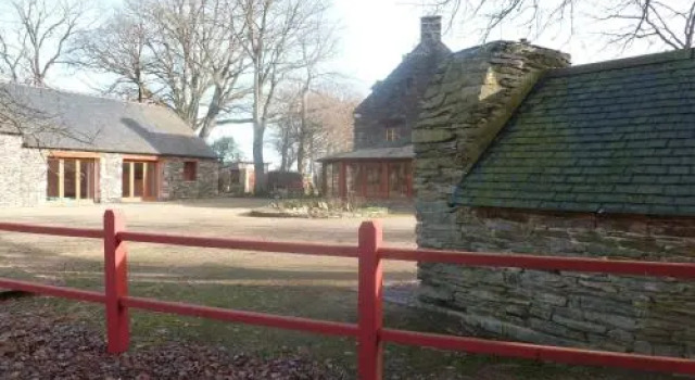 Chambre dhôtes Saint Jacob Relais de Chasse du XVIII Siècle, Забронировать Отель Отели Morbihan с парковкой, Парковка
