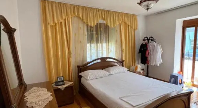 Private Garden House -Central Permet, Забронировать Апартаменты/квартира Недорогие отели Пермети, недорого