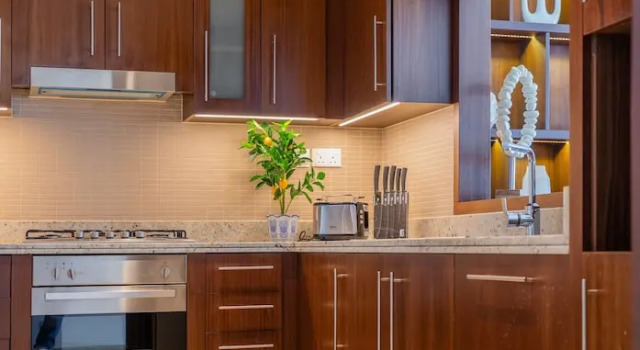 Апартаменты Luxury с 2 комнатами с балконом и с видом на город EDENS Homes & Villas - Boulevard Point