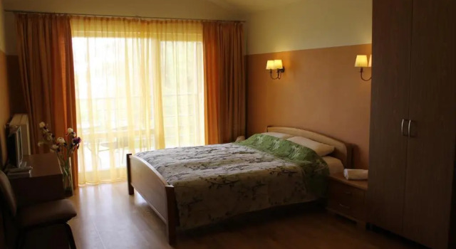 Трёхместный номер Standard с видом на сад Beach Guesthouse Lenkas