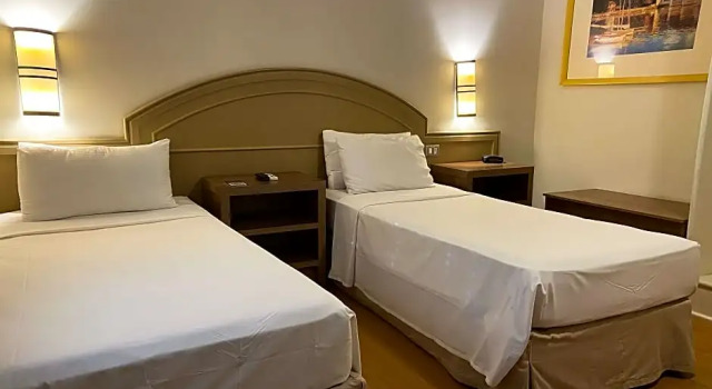 Номер Classic Master Porto Alegre Hotel - Av Carlos Gomes, Próximo ao Consulado Americano