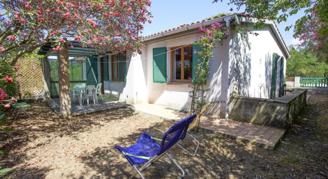 Villino L'Olivo, Rezervovat Hotel Hotely v Elba s parkováním, Parkování