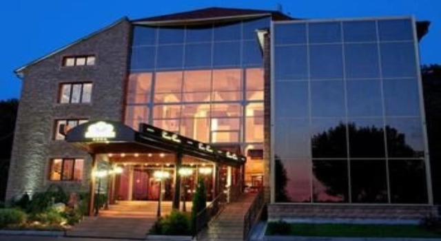 Baden-Baden Hotel, Rezervasyon Otel Harkov 