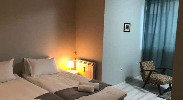 Апартаменты с 3 комнатами EU metro station, City Center, lovely 3-bedroom apartment, free parking
