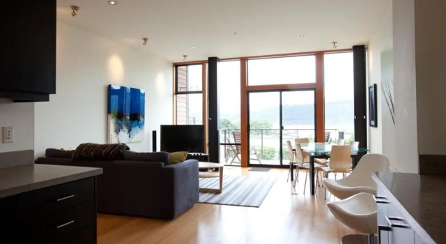 Bridge View Loft 3 Bedrooms 2 Bathrooms Townhouse, Buchen Sie Ferienhaus Hood River Columbia River Gorge