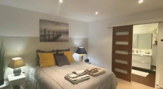 Двухместный номер Standard с видом на бассейн Chambre avec salle de bain privée de la Canopée de Mios