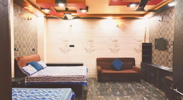 Atharv Paying Guest House, Забронировать Гостевой дом Гостевые дома Сарнатх, Гостевой дом