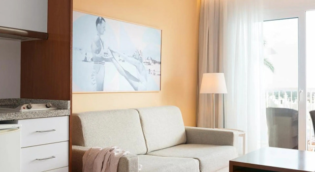 Sunprime Atlantic View Suite & Spa