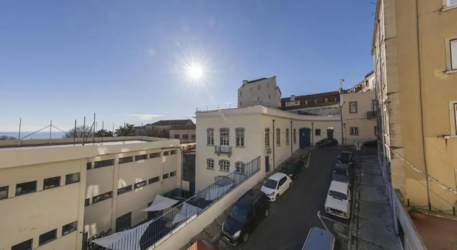 Spacious 4bdr River View