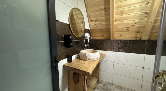 Четырёхместный номер Comfort Saklicennet Bungalov