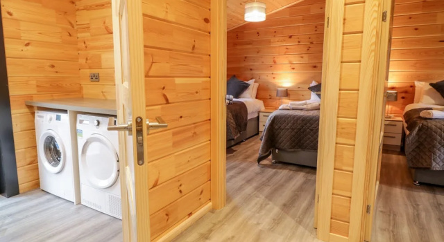 Коттедж Bryn Eiddon Log Cabin