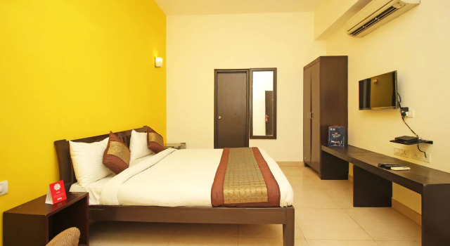 OYO 9012 Hotel Dream View, Забронировать Отель Гургаон 
