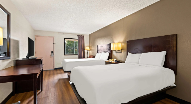 Четырёхместный номер Standard Americas Best Value Inn Laurel
