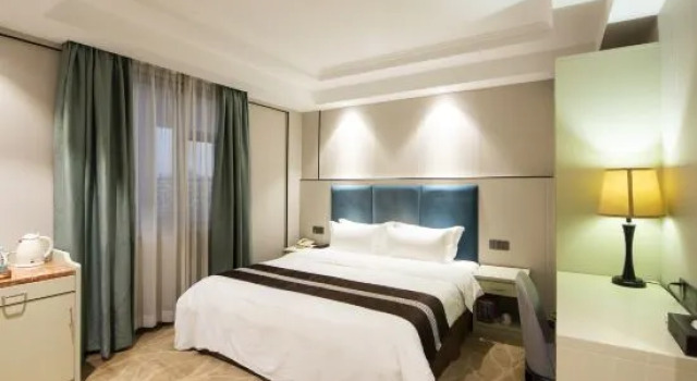 Люкс Grand Foshan Jiagao Business Hotel