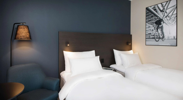 Park Inn by Radisson Oslo Airport Hotel West
