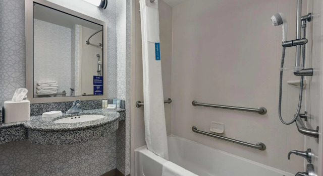 Двухместный номер Standard Hampton Inn Farmington