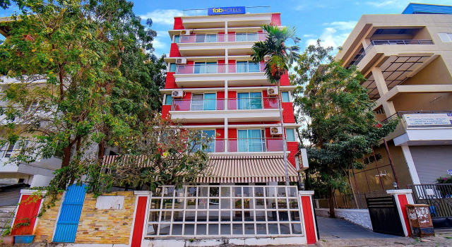 FabHotel Sky Vista Inn, Забронировать Отель Отели штата Махараштры 3 звезды, 3*
