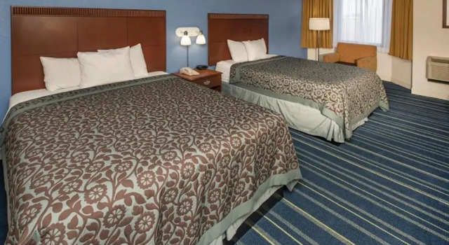 Номер Deluxe Days Hotel by Wyndham Allentown Airport / Lehigh Valley