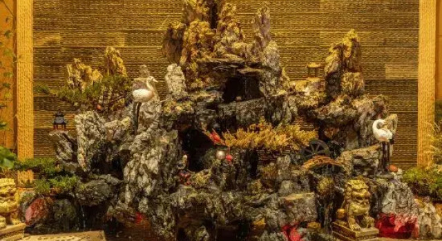 Yunxian Chinese Inn Homestay
