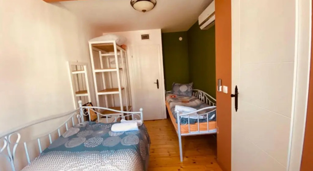 Номер Economy House Cun