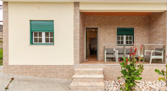 House With 3 Bedrooms in Espinhal, With Wonderful Mountain View, Enclosed Garden and Wifi Near the Beach, Prenota Hotel Hotel a Alentejo con parcheggio, Parcheggio
