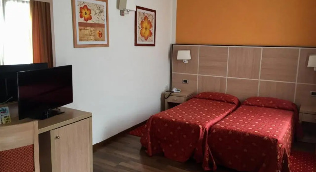 Hotel Capo Reamol, Забронировать Отель Бизнес-отели озера Гарды, 4* 5*