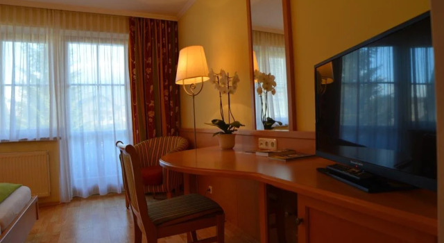 Peterwirt, Rezerwuj Hotel Bad Mitterndorf Ausseerland