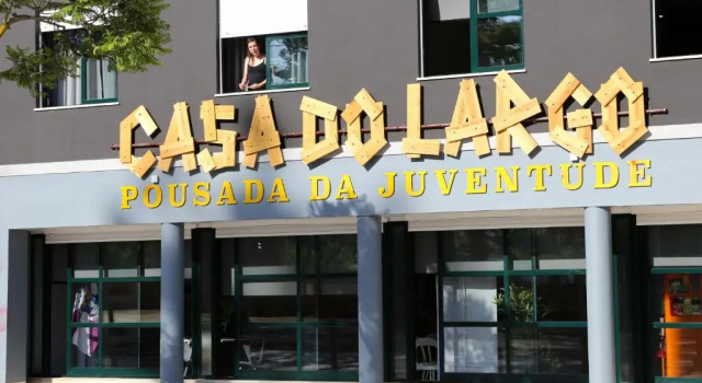 Кровать в общем номере (мужской номер) HI Setubal - Pousada de Juventude - CASA DO LARGO
