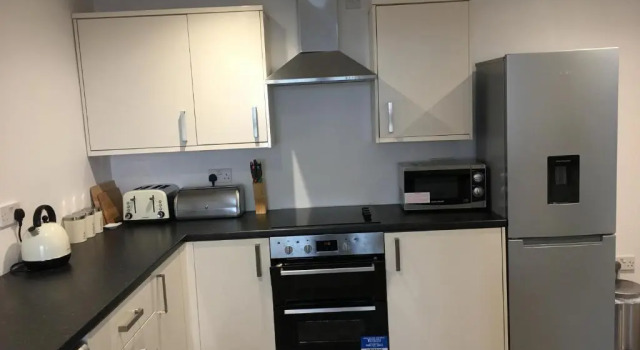 Коттедж Ocean Apartment, 50 yds to Beach, Sleeps 10