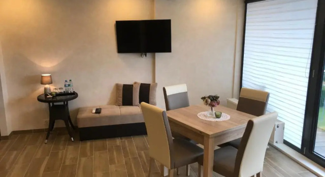 Студия apartmentspalanga No. 2
