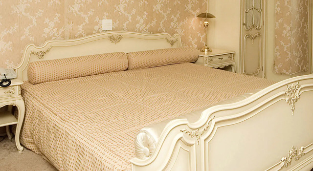 Hotel Paradies, Забронировать Отель Жарину штат Сан-Паулу