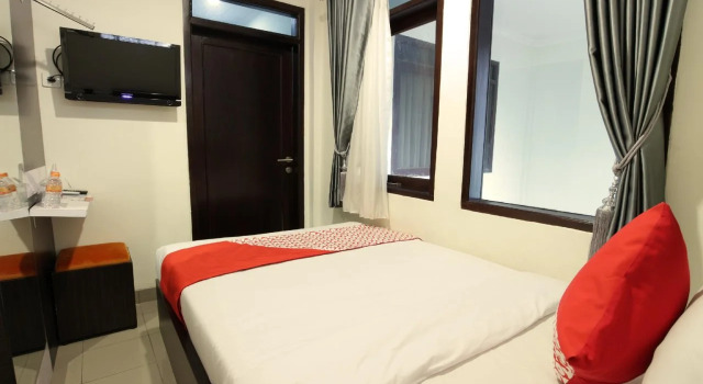 OYO 202 Kuwera Inn