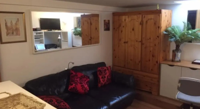 1 Bedroom Shadwell Flat