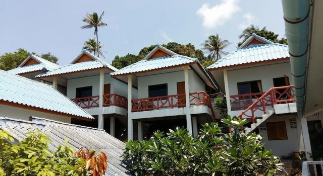 Трёхместное бунгало с балконом Jamaica Inn Bungalow