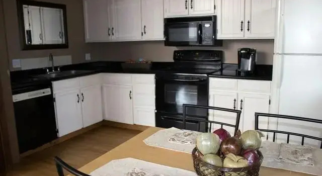 The Cozy Golf Course Townhome